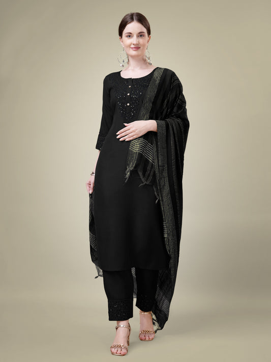 Graceful Glamour Embroidery Kurti with Pant and Dupatta Set