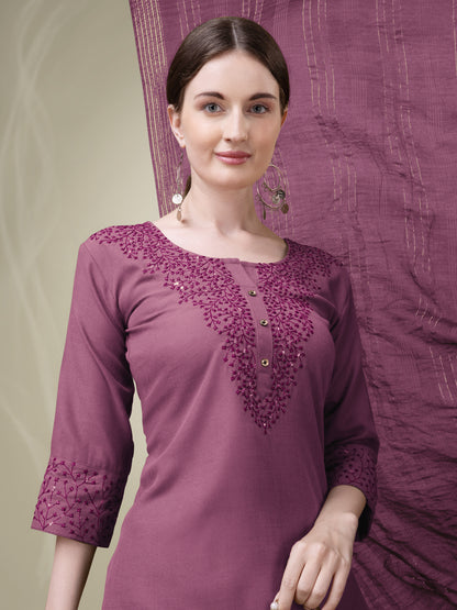 Graceful Glamour Embroidery Kurti with Pant and Dupatta Set