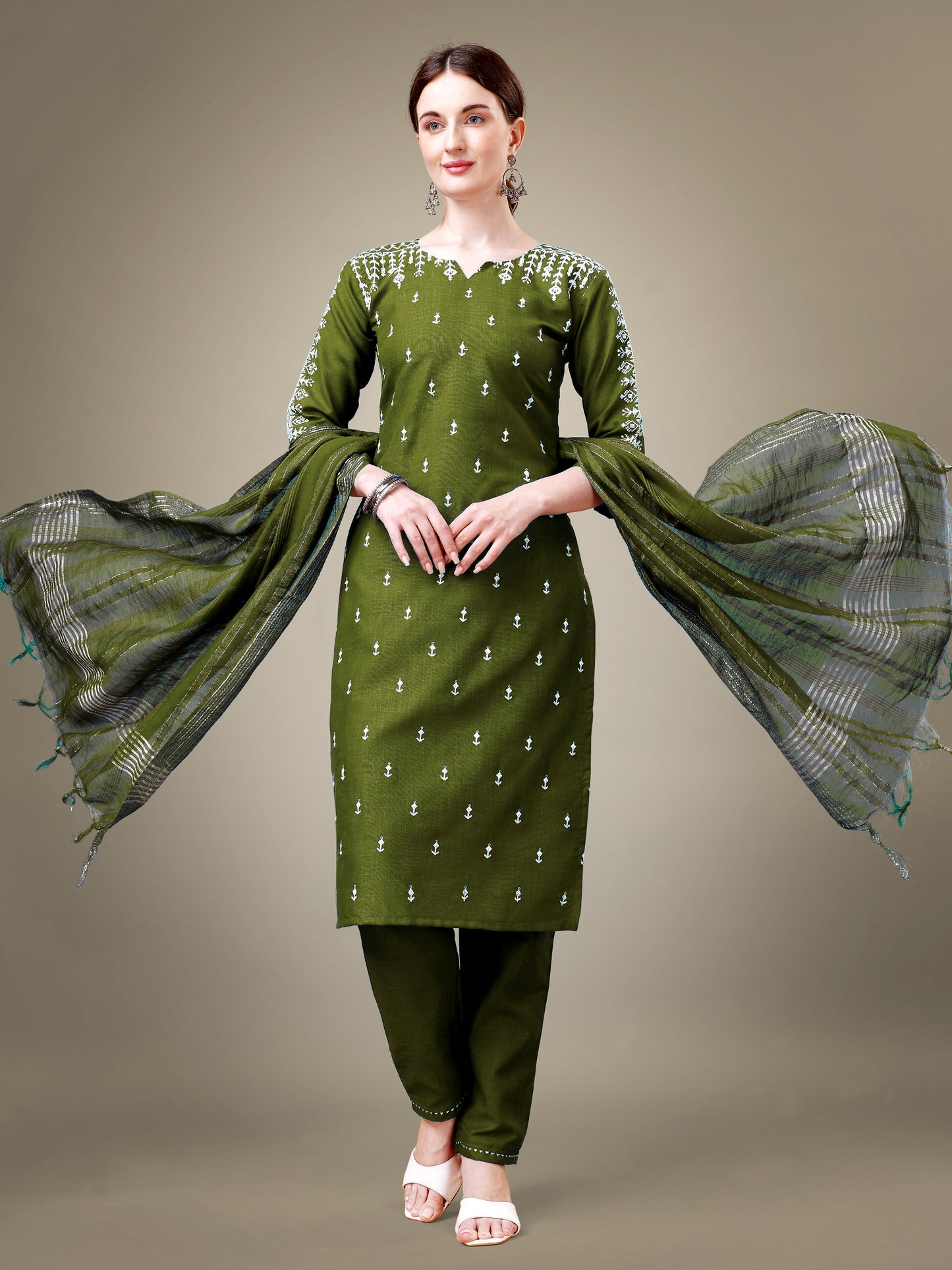 Majestic Moments Embroidery Kurti with Pant and Dupatta Set