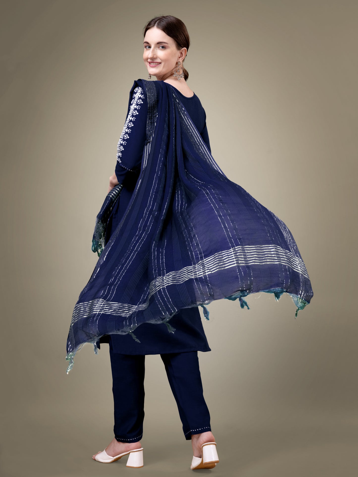 Majestic Moments Embroidery Kurti with Pant and Dupatta Set