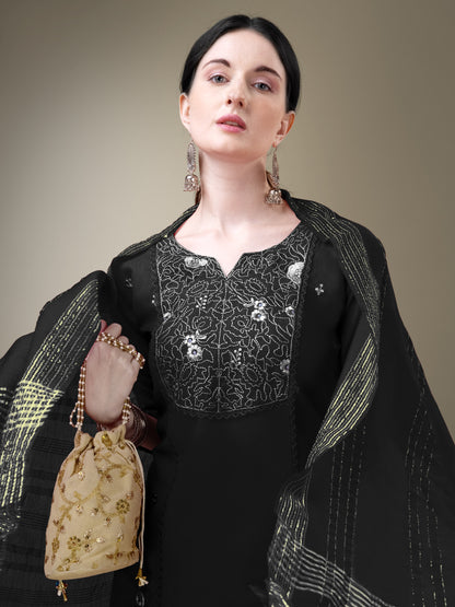 Chic Classic Embroidery Kurti with Pant and Dupatta Set