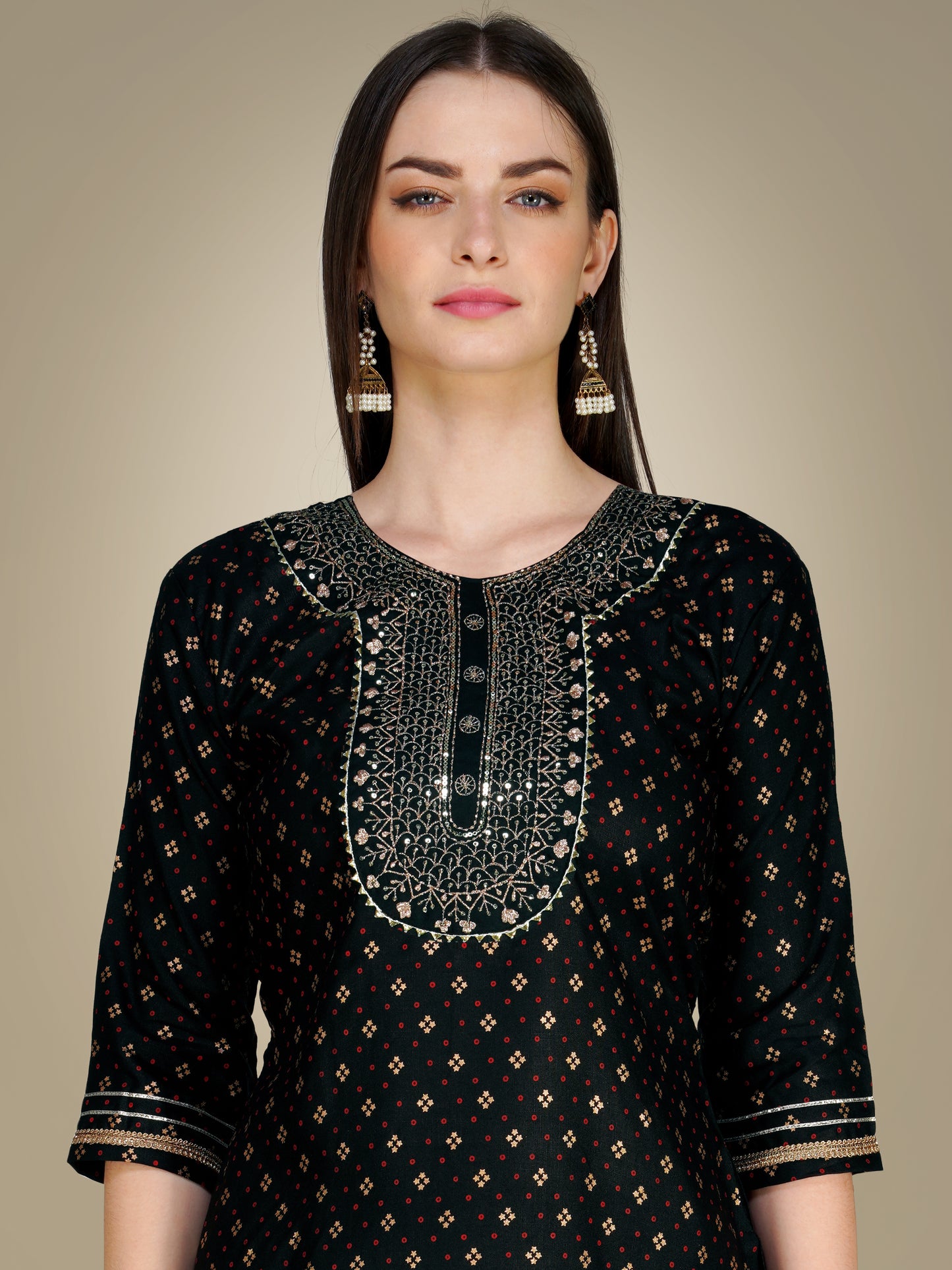 Elegant Heritage Embroidery Kurti with Pant and Dupatta Set