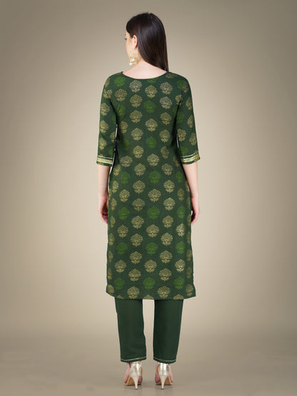 Elegant Heritage Embroidery Kurti with Pant and Dupatta Set