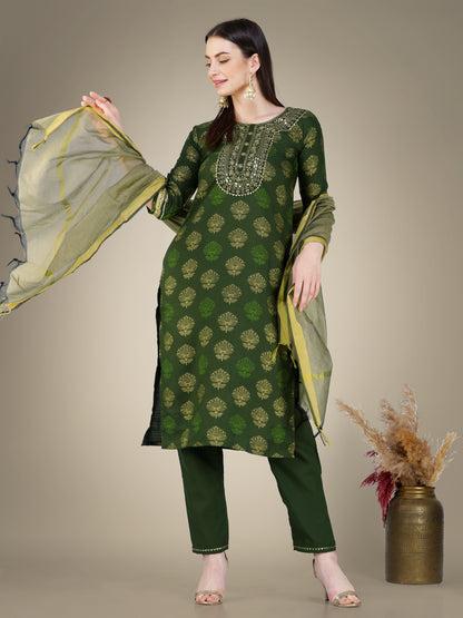 Elegant Heritage Embroidery Kurti with Pant and Dupatta Set