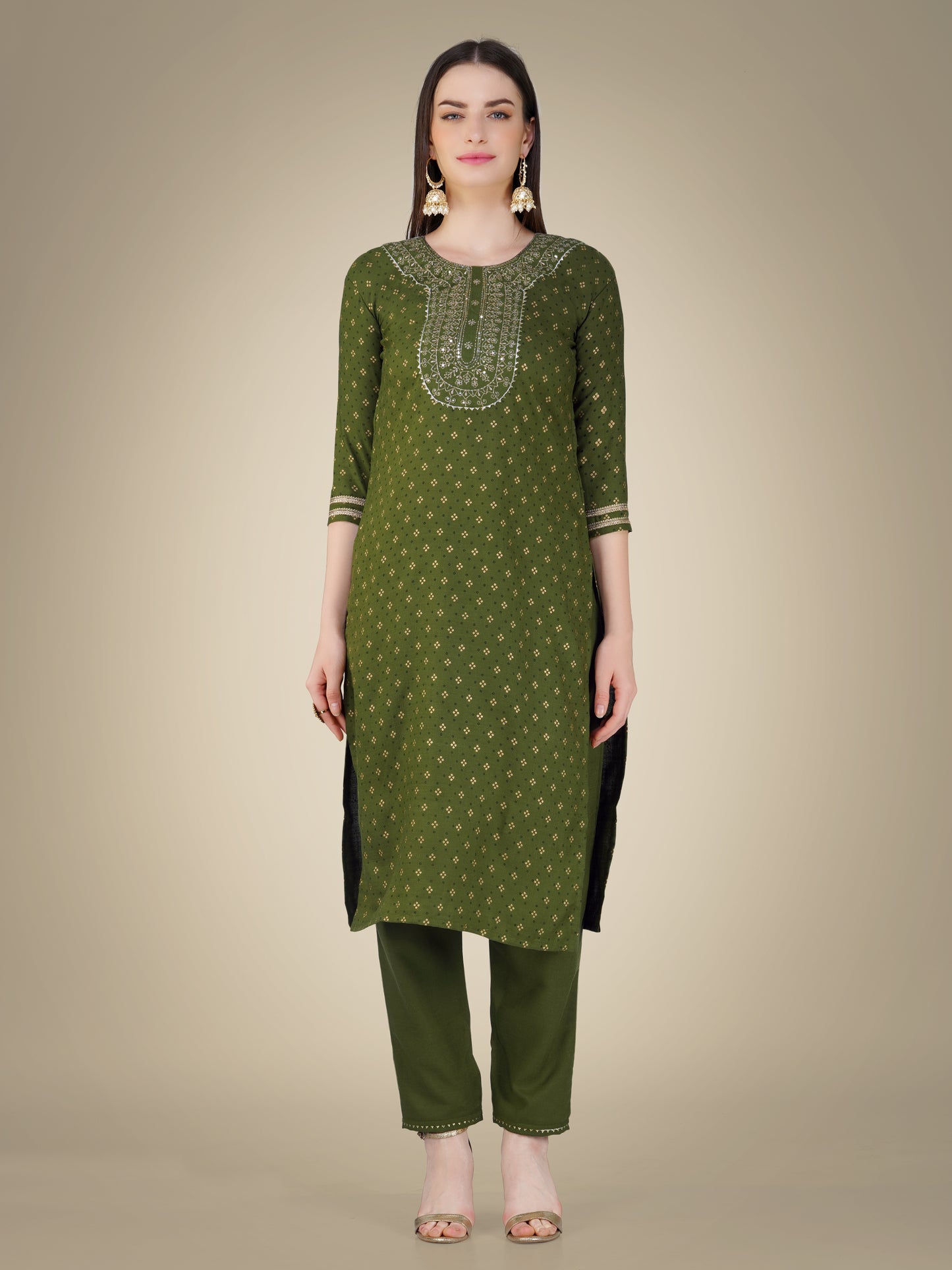 Elegant Heritage Embroidery Kurti with Pant and Dupatta Set