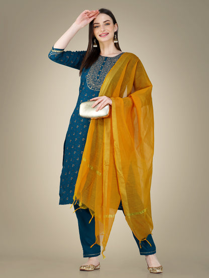 Elegant Heritage Embroidery Kurti with Pant and Dupatta Set