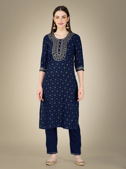 Elegant Heritage Embroidery Kurti with Pant and Dupatta Set