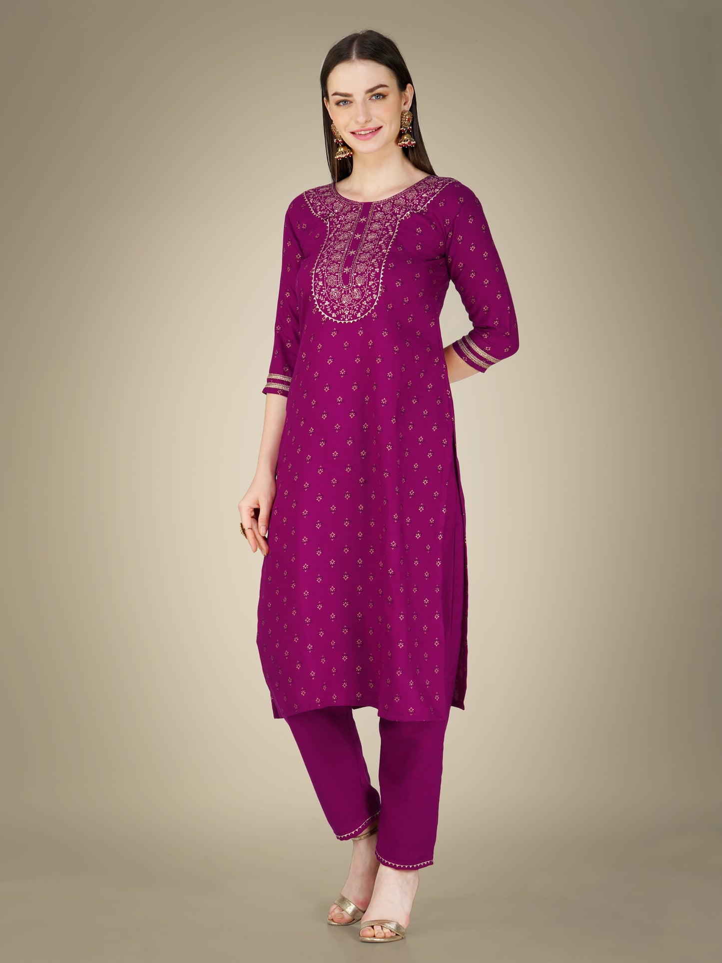 Elegant Heritage Embroidery Kurti with Pant and Dupatta Set