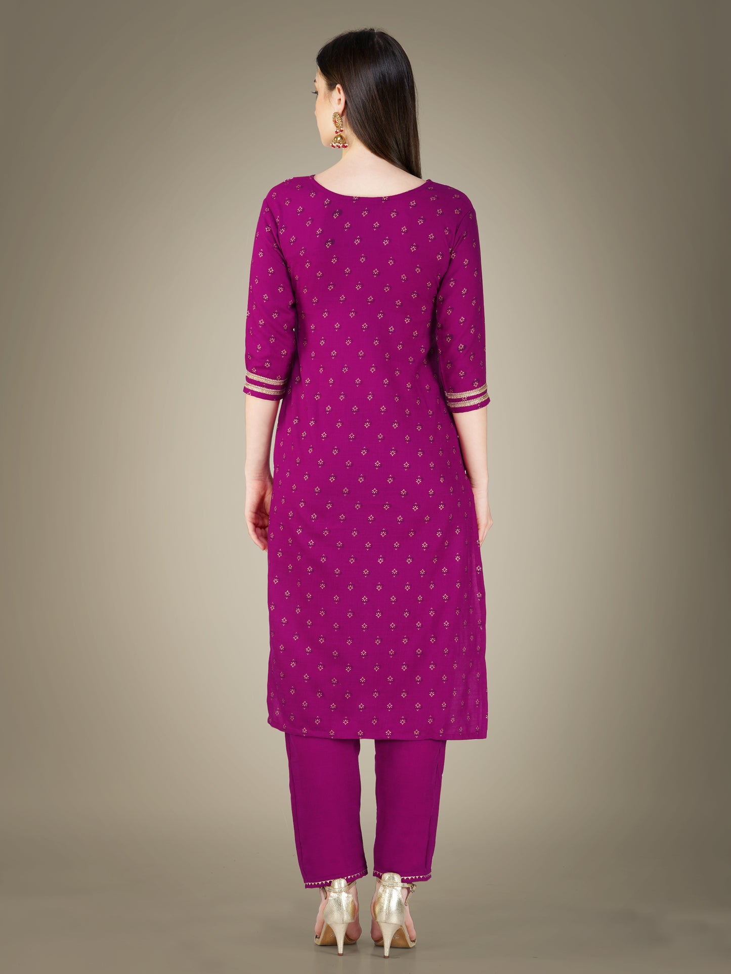 Elegant Heritage Embroidery Kurti with Pant and Dupatta Set