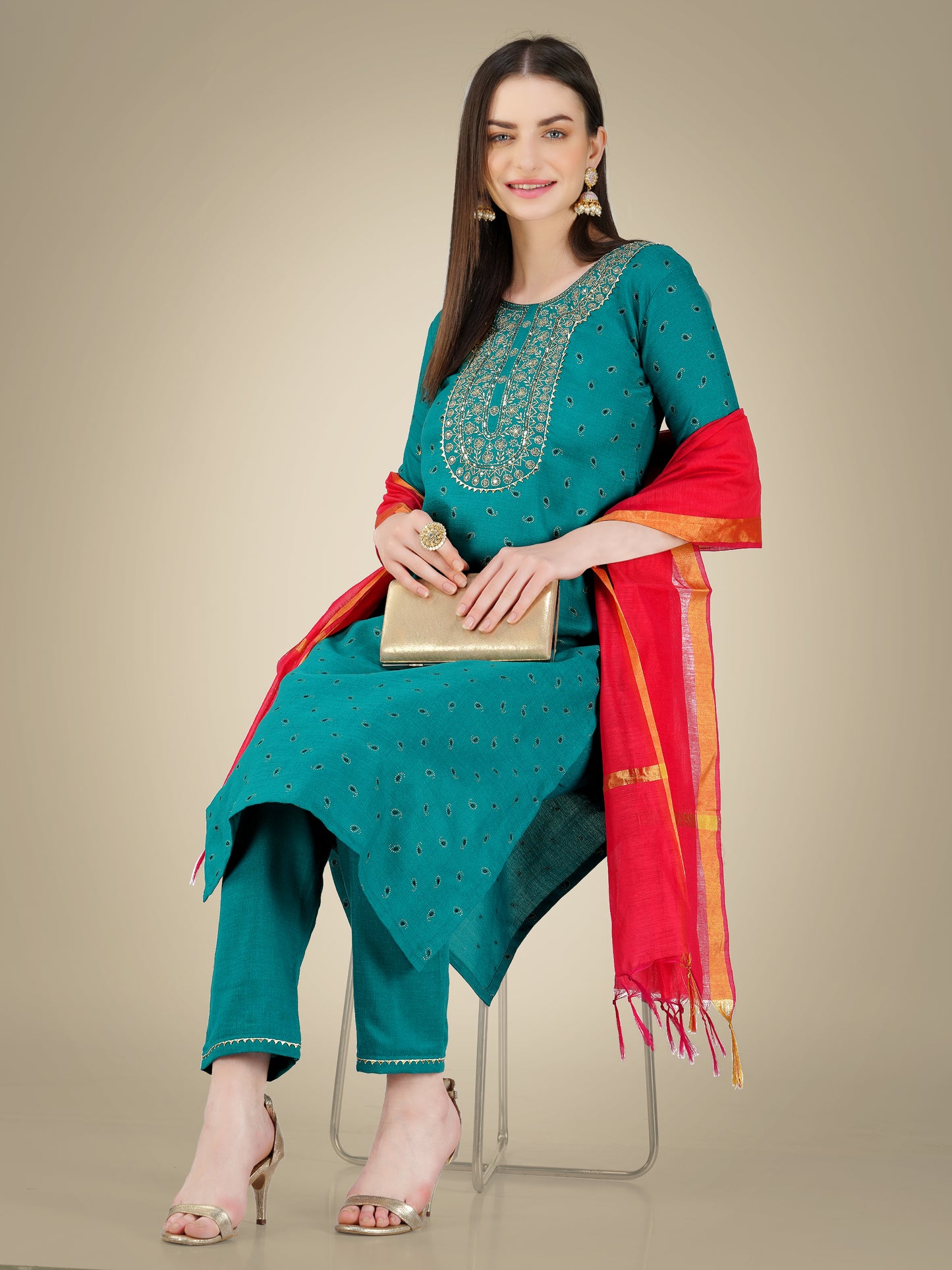 Elegant Heritage Embroidery Kurti with Pant and Dupatta Set