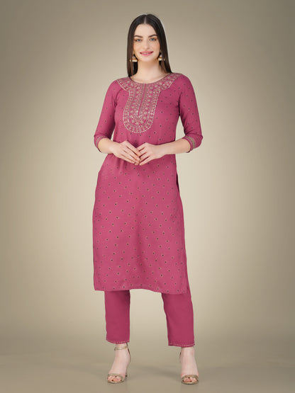 Elegant Heritage Embroidery Kurti with Pant and Dupatta Set