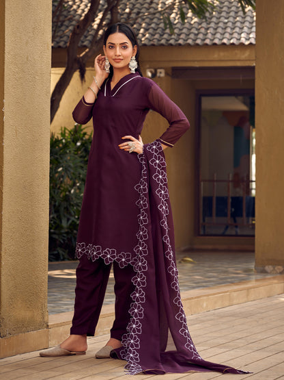 Royal Embellishment Women's Viscos Tebby Silk Heavy Embroidery Kurti with Pant and Dupatta Set!