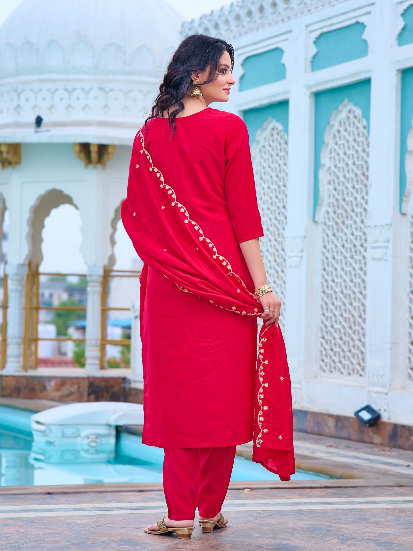 Graceful Gleame Embroidered kurta with pant and dupatta set