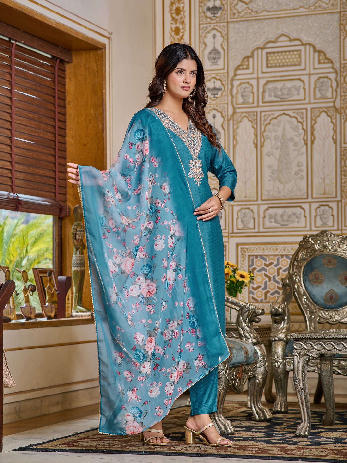 Floral Fusion Viscose Embroidered Kurti with pant and dupatta set