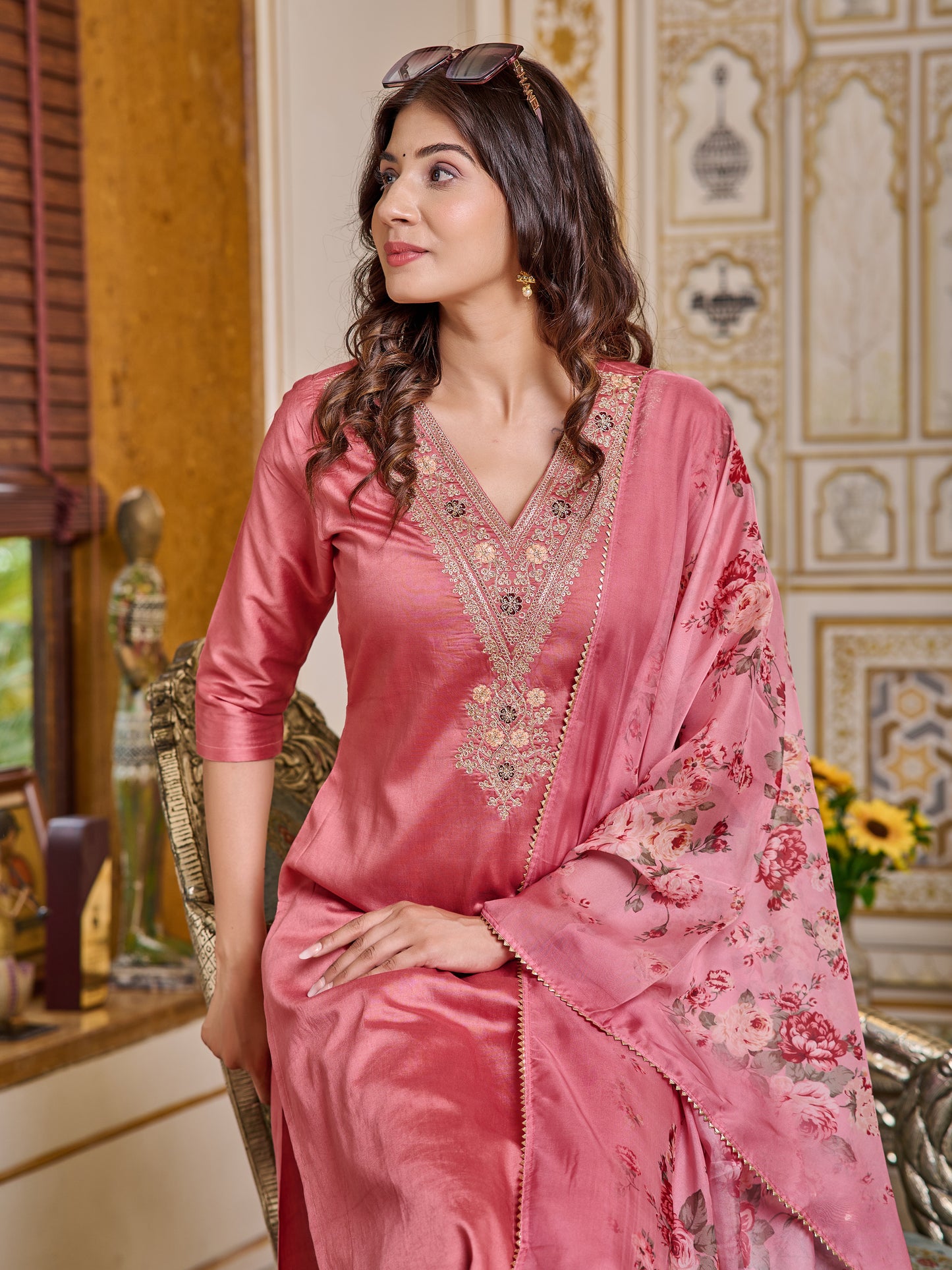 Pink Serenity Chanderi Embroidered kurti with pant and dupatta set