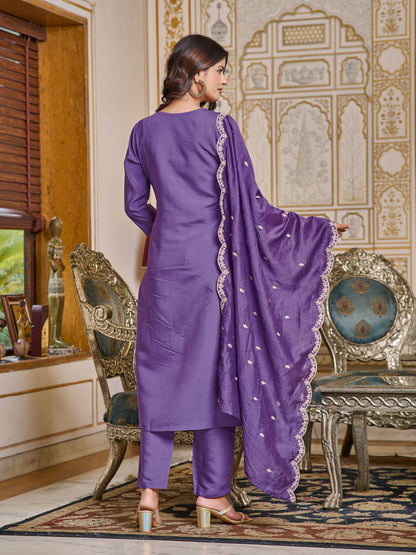 Lavander Luxe Embroidered kurti with pant and dupatta set