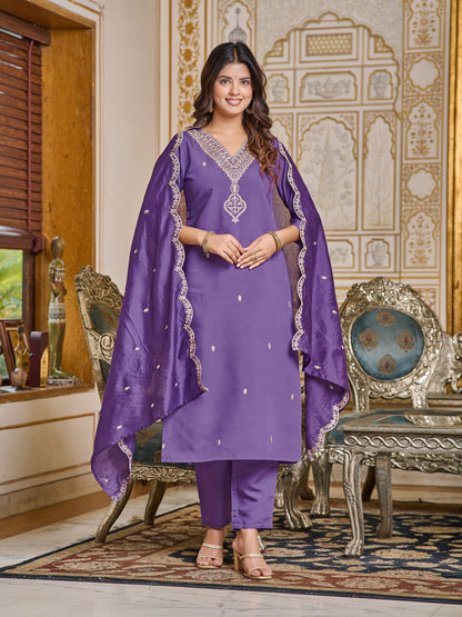 Lavander Luxe Embroidered kurti with pant and dupatta set