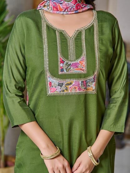 Emerald Charm Embroidered Kurti with Dupatta Set