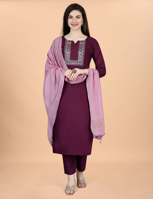 Women Cotton Blend heavy embroidery Kurta With Pant And Dupata Set