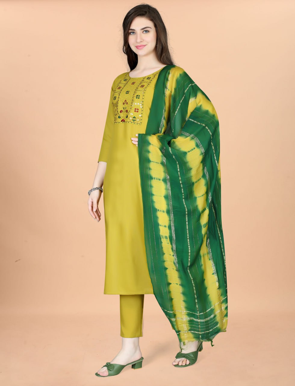 Women Cotton Blend heavy embroidery Kurta With Pant And Dupata Set