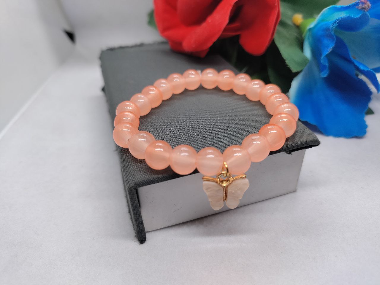 Stylish Bracelet For Women And Girls And Also For Gifts