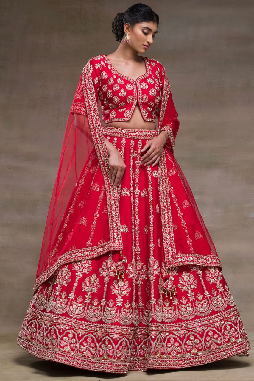 Ruby Radiance: Embroidered Malae Satin Lehenga Choli Ensemble