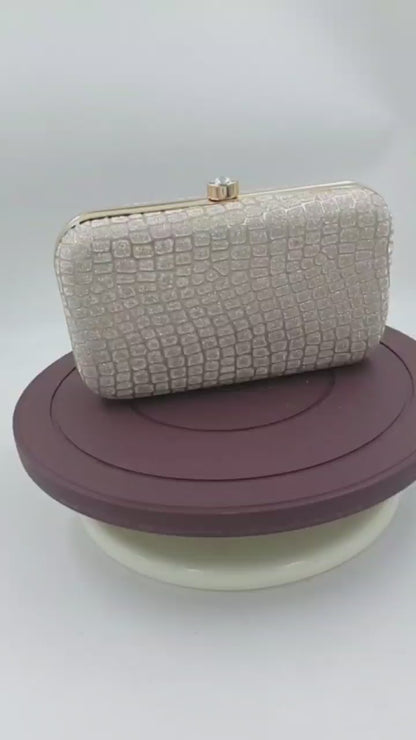 Trending Diamond with 3D Framed Clutch Golden Chrome Frame Purse